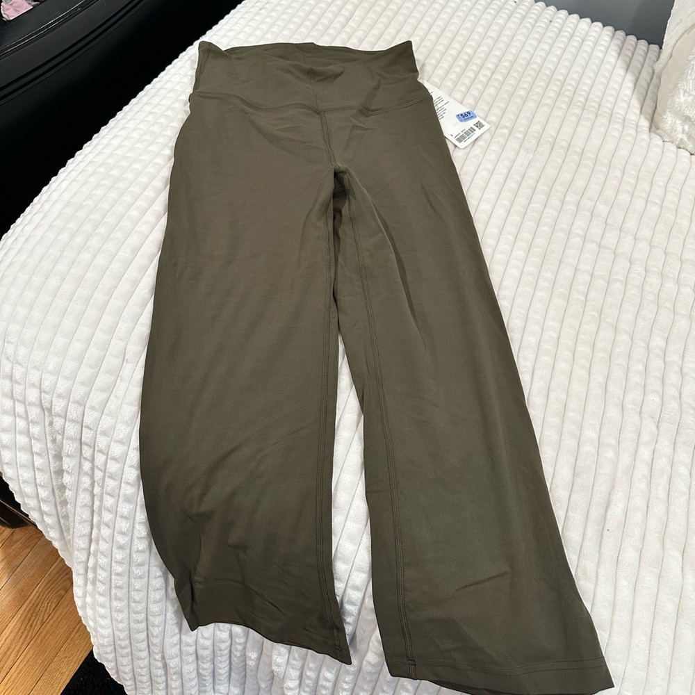 Lululemon pants
